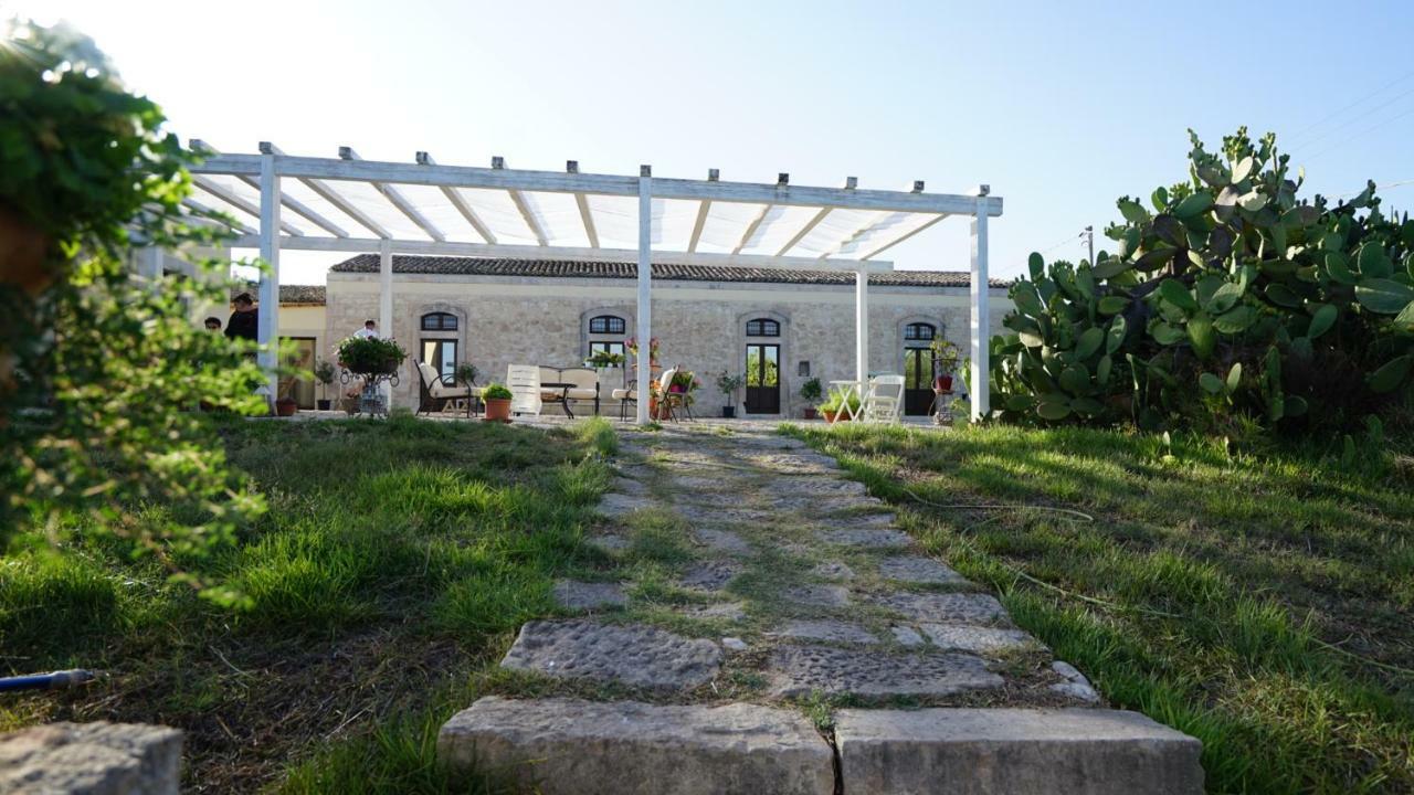 Agriturismo Gaia Villa Noto Exterior foto